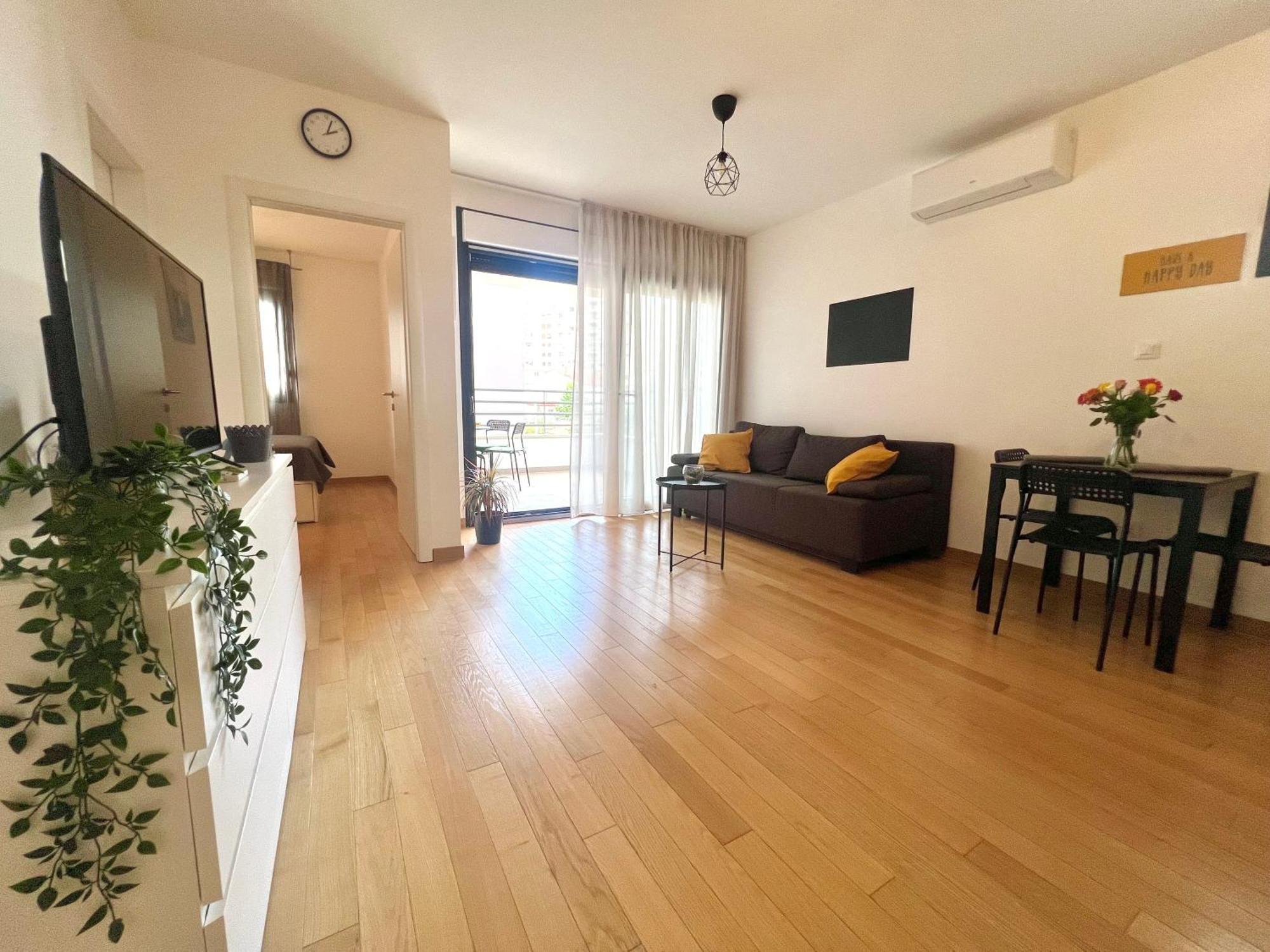 Almond 2 - Free Parking Apartment Split